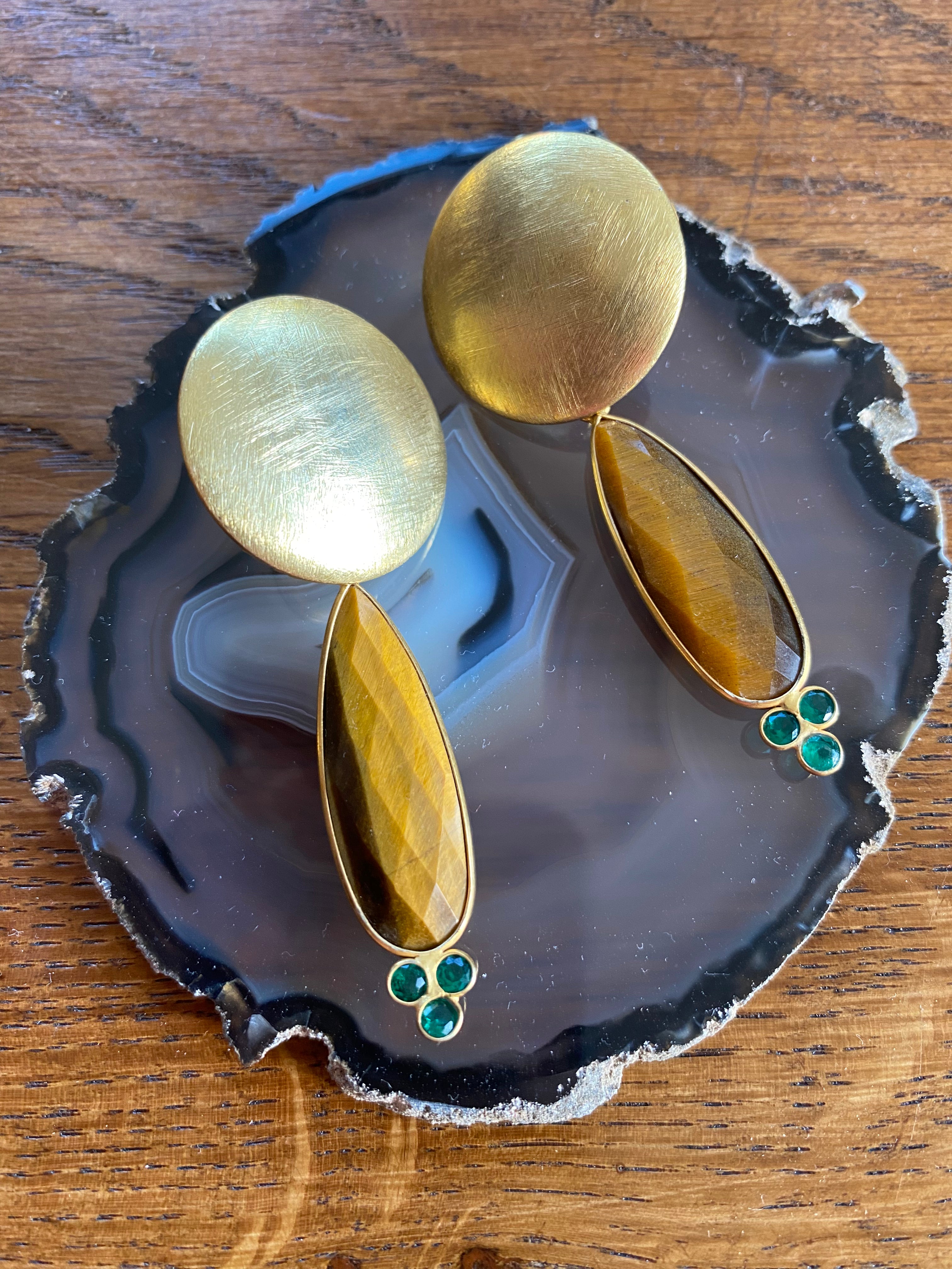 PRAJNA - Boucles d'Oreilles Œil de Tigre & Plaqué Or