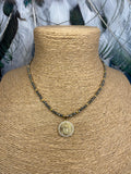 MADONE - Collier Pyrite & Médaille Madone – Fait Main