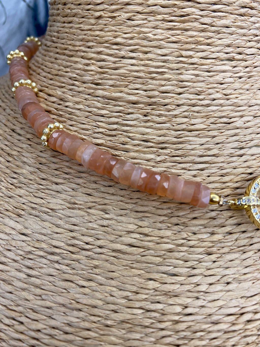 Collier Spirit - Pierre de Lune orange de Madagascar