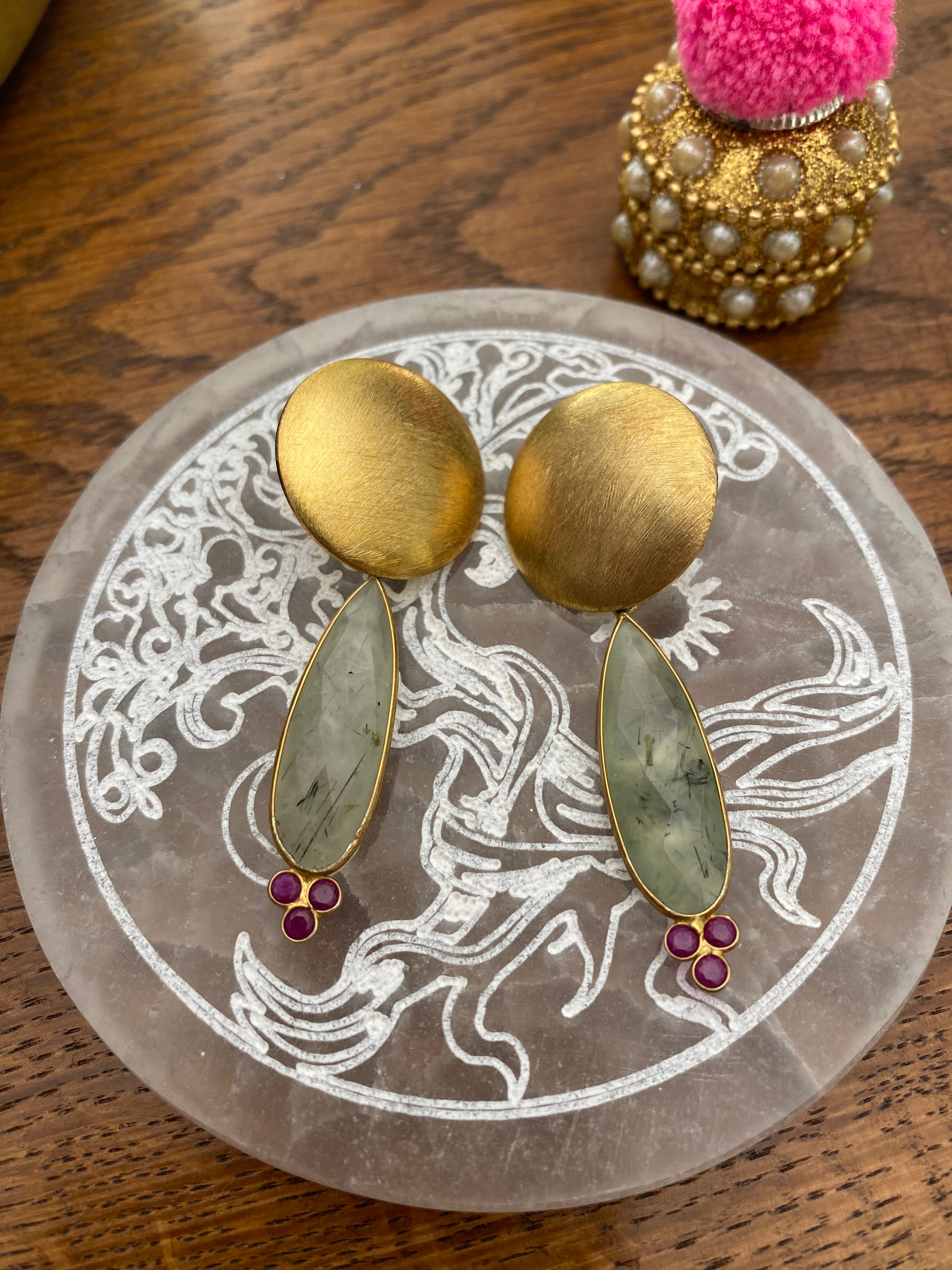 PRAJNA - Boucles d'Oreilles Labradorite & Plaqué Or